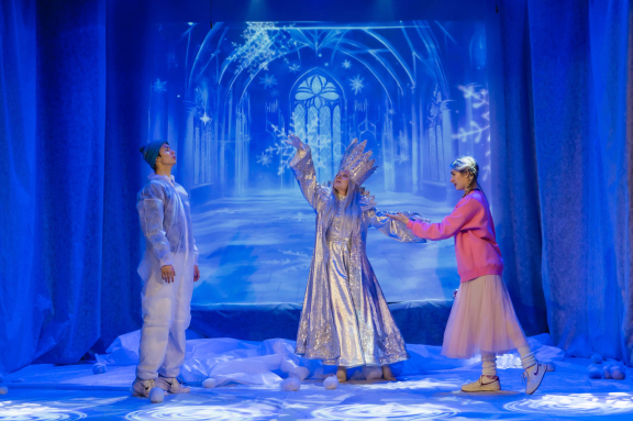 &Ucy;&dcy;&icy;&vcy;&icy;&tcy;&iecy;&lcy;&softcy;&ncy;&ocy;&iecy; &pcy;&ucy;&tcy;&iecy;&shcy;&iecy;&scy;&tcy;&vcy;&icy;&iecy; &Kcy;&acy;&yacy; &icy; &Gcy;&iecy;&rcy;&dcy;&ycy;