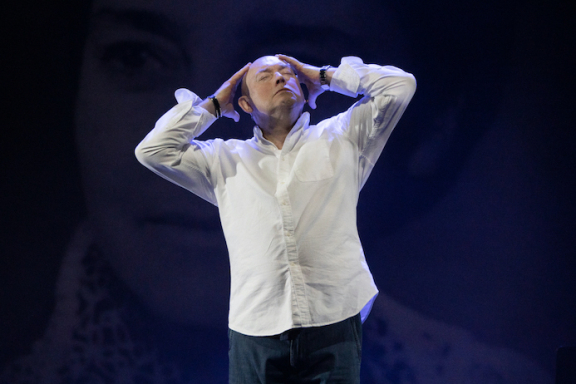 Виктор СУХОРУКОВ. Спектакль СЧАСТЛИВЫЕ ДНИ