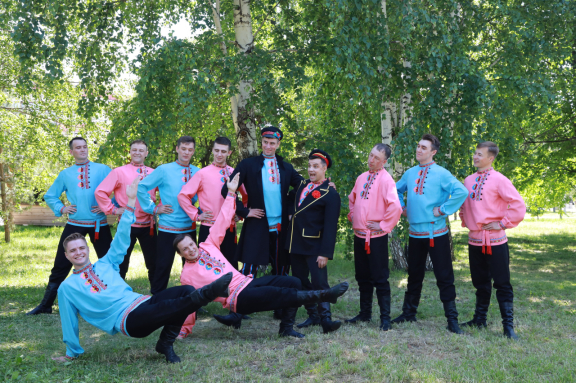 &Acy;&lcy;&tcy;&acy;&jcy;&scy;&kcy;&acy;&yacy; &fcy;&icy;&lcy;&acy;&rcy;&mcy;&ocy;&ncy;&icy;&yacy; &acy;&ncy;&scy;&acy;&mcy;&bcy;&lcy;&softcy; "&Ocy;&gcy;&ocy;&ncy;&softcy;&kcy;&icy;"&period; "&Rcy;&ucy;&scy;&scy;&kcy;&acy;&yacy; &scy;&yucy;&icy;&tcy;&acy;"