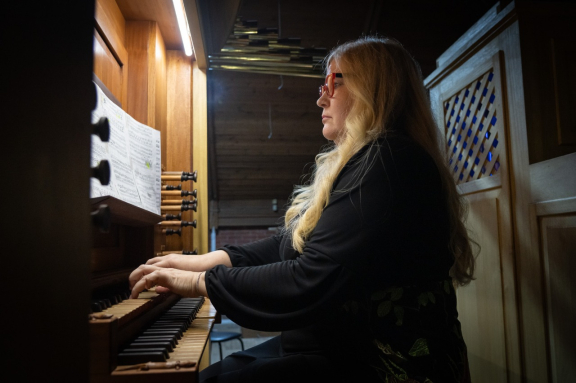 &Vcy;&iecy;&chcy;&iecy;&rcy; &pcy;&rcy;&icy; &scy;&vcy;&iecy;&chcy;&acy;&khcy; &laquo;&Scy;&vcy;&iecy;&tcy;&lcy;&ycy;&jcy; &mcy;&acy;&jcy;&raquo;